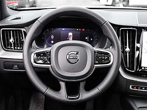 Volvo  Ultimate Dark AWD B5 Benzin EU6d Allrad HUD StandHZG Leder digitales Cockpit Mem