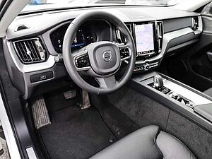 Volvo  Ultimate Dark 2WD B4 Diesel EU6d HUD AD digitales Cockpit Memory Sitze Soundsyst