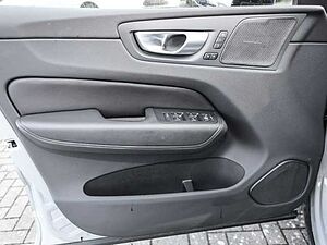 Volvo  Ultimate Dark AWD B4 Diesel EU6d Allrad HUD AD StandHZG digitales Cockpit Memory