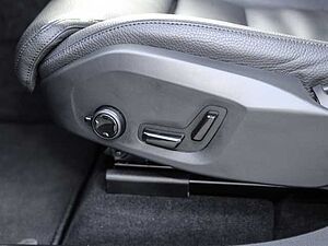 Volvo  Ultimate Dark AWD B4 Diesel EU6d Allrad HUD AD StandHZG digitales Cockpit Memory