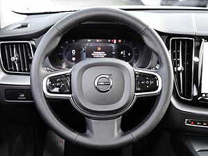 Volvo  Ultimate Dark AWD B4 Diesel EU6d Allrad HUD AD StandHZG digitales Cockpit Memory