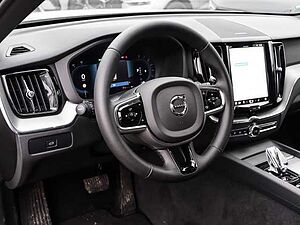 Volvo  Plus Dark AWD B5 Benzin EU6d Allrad Leder digitales Cockpit Memory Sitze Soundsy
