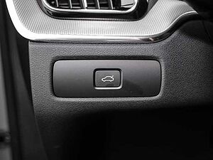 Volvo  Plus Dark AWD B5 Benzin EU6d Allrad Leder digitales Cockpit Memory Sitze Soundsy