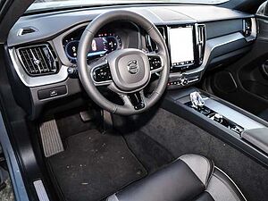 Volvo  Plus Dark AWD B5 Benzin EU6d Allrad Leder digitales Cockpit Memory Sitze Soundsy