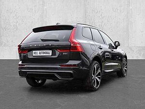 Volvo  Ultimate Dark AWD B5 Benzin EU6d Allrad HUD StandHZG Leder digitales Cockpit Mem