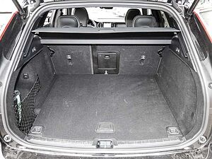 Volvo  Ultimate Dark AWD B5 Benzin EU6d Allrad HUD StandHZG Leder digitales Cockpit Mem