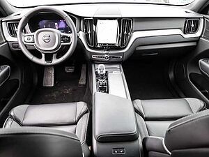 Volvo  Plus Dark AWD B5 Benzin EU6d Allrad Leder digitales Cockpit Memory Sitze Soundsy