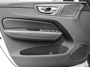 Volvo  Ultimate Dark AWD B4 Diesel EU6d Allrad HUD AD StandHZG digitales Cockpit Memory