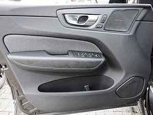 Volvo  Ultimate Dark AWD B5 Benzin EU6d Allrad HUD StandHZG Leder digitales Cockpit Mem
