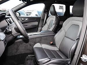 Volvo  Ultimate Dark AWD B5 Benzin EU6d Allrad HUD StandHZG Leder digitales Cockpit Mem