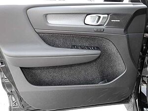 Volvo  Plus Dark 2WD B4 EU6d digitales Cockpit Memory Sitze Soundsystem HarmanKardon 36