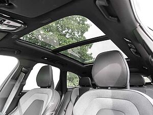 Volvo  Ultimate Dark AWD B5 Benzin EU6d Allrad HUD StandHZG Leder digitales Cockpit Mem
