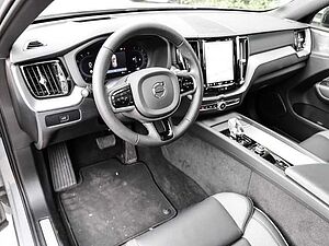 Volvo  Ultimate Dark AWD B5 Benzin EU6d Allrad HUD StandHZG Leder digitales Cockpit Mem