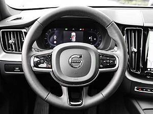 Volvo  Ultimate Dark AWD B5 Benzin EU6d Allrad HUD StandHZG Leder digitales Cockpit Mem