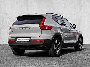Volvo  Plus Dark 2WD B3 EU6d digitales Cockpit Memory Sitze Soundsystem HarmanKardon LE