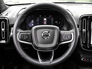 Volvo  Plus Dark 2WD B3 EU6d digitales Cockpit Memory Sitze Soundsystem HarmanKardon LE