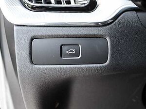 Volvo  Plus Dark AWD B4 Diesel EU6d Allrad digitales Cockpit Memory Sitze Soundsystem