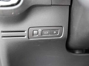 Volvo  Plus Dark Recharge Plug-In Hybrid 2WD T4 Twin Engine EU6d StandHZG Navi digitale