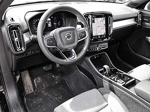 Volvo  Plus Dark Recharge Plug-In Hybrid 2WD T4 Twin Engine EU6d StandHZG Navi digitale