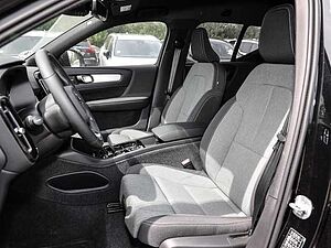 Volvo  Plus Dark Recharge Plug-In Hybrid 2WD T4 Twin Engine EU6d StandHZG Navi digitale
