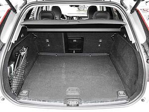 Volvo  Ultimate Dark Recharge Plug-In Hybrid AWD T8 Twin Engine EU6d Allrad HUD StandHZ