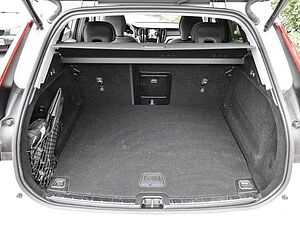 Volvo  Ultimate Dark Recharge Plug-In Hybrid AWD T8 Twin Engine EU6d Allrad HUD StandHZ
