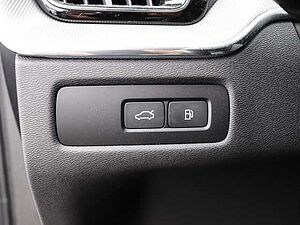 Volvo  Ultimate Dark Recharge Plug-In Hybrid AWD T8 Twin Engine EU6d Allrad HUD StandHZ