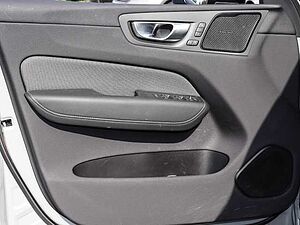 Volvo  Ultimate Dark Recharge Plug-In Hybrid AWD T8 Twin Engine EU6d Allrad HUD StandHZ