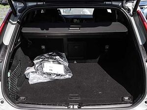 Volvo  Ultimate Dark Recharge Plug-In Hybrid AWD T8 Twin Engine EU6d Allrad HUD StandHZ