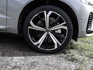 Volvo  Ultimate Dark Recharge Plug-In Hybrid AWD T8 Twin Engine EU6d Allrad HUD StandHZ