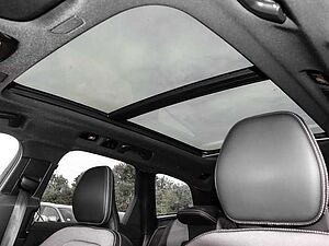 Volvo  Ultimate Dark Recharge Plug-In Hybrid AWD T8 Twin Engine EU6d Allrad HUD StandHZ