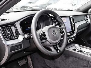 Volvo  Ultimate Dark Recharge Plug-In Hybrid AWD T8 Twin Engine EU6d Allrad HUD StandHZ