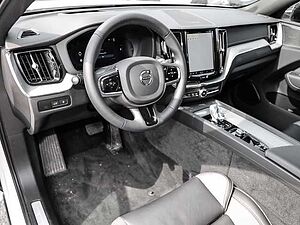 Volvo  Ultimate Dark Recharge Plug-In Hybrid AWD T8 Twin Engine EU6d Allrad HUD StandHZ