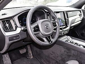 Volvo  Ultimate Dark Recharge Plug-In Hybrid AWD T8 Twin Engine EU6d Allrad HUD StandHZ