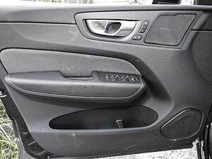 Volvo  Ultimate Dark AWD B5 Benzin EU6d Allrad HUD StandHZG Leder digitales Cockpit Mem