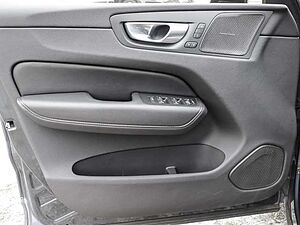Volvo  Ultimate Dark AWD B4 Diesel EU6d Allrad HUD AD StandHZG digitales Cockpit Memory