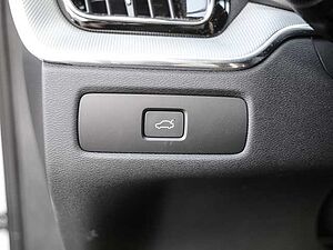 Volvo  Ultimate Dark 2WD B4 Diesel EU6d HUD AD digitales Cockpit Memory Sitze Soundsyst