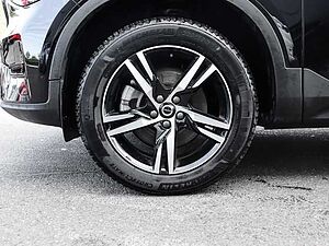 Volvo  Plus Dark 2WD B3 EU6d digitales Cockpit Memory Sitze Soundsystem HarmanKardon LE