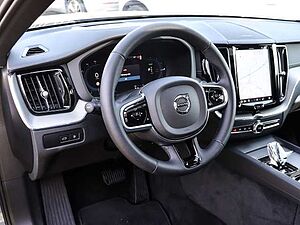 Volvo  Ultimate Dark Recharge Plug-In Hybrid AWD T8 Twin Engine EU6d Allrad HUD StandHZ