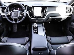 Volvo  Ultimate Dark Recharge Plug-In Hybrid AWD T8 Twin Engine EU6d Allrad HUD StandHZ