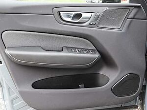 Volvo  Ultimate Dark Recharge Plug-In Hybrid AWD T8 Twin Engine EU6d Allrad HUD StandHZ