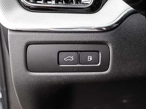Volvo  Ultimate Dark Recharge Plug-In Hybrid AWD T8 Twin Engine EU6d Allrad HUD StandHZ