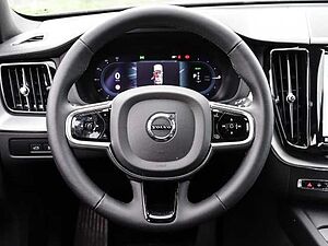 Volvo  Ultimate Dark Recharge Plug-In Hybrid AWD T8 Twin Engine EU6d Allrad HUD StandHZ