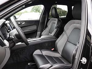 Volvo  Ultimate Dark Recharge Plug-In Hybrid AWD T8 Twin Engine EU6d Allrad HUD StandHZ