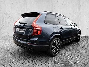 Volvo  Ultimate Dark AWD B5 Diesel EU6d 7-Sitzer Allrad HUD StandHZG AHK digitales Cock