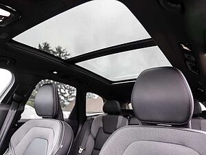 Volvo  Plus Dark Recharge Plug-In Hybrid AWD T6 Twin Engine EU6d Allrad StandHZG digita