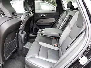 Volvo  Plus Dark Recharge Plug-In Hybrid AWD T6 Twin Engine EU6d Allrad StandHZG digita