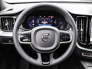 Volvo  Plus Dark Recharge Plug-In Hybrid AWD T6 Twin Engine EU6d Allrad StandHZG digita
