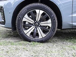 Volvo  Plus Dark Recharge Plug-In Hybrid AWD T6 Twin Engine EU6d Allrad StandHZG digita