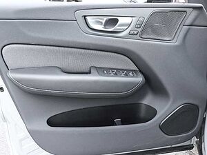 Volvo  Plus Dark Recharge Plug-In Hybrid AWD T6 Twin Engine EU6d Allrad StandHZG digita
